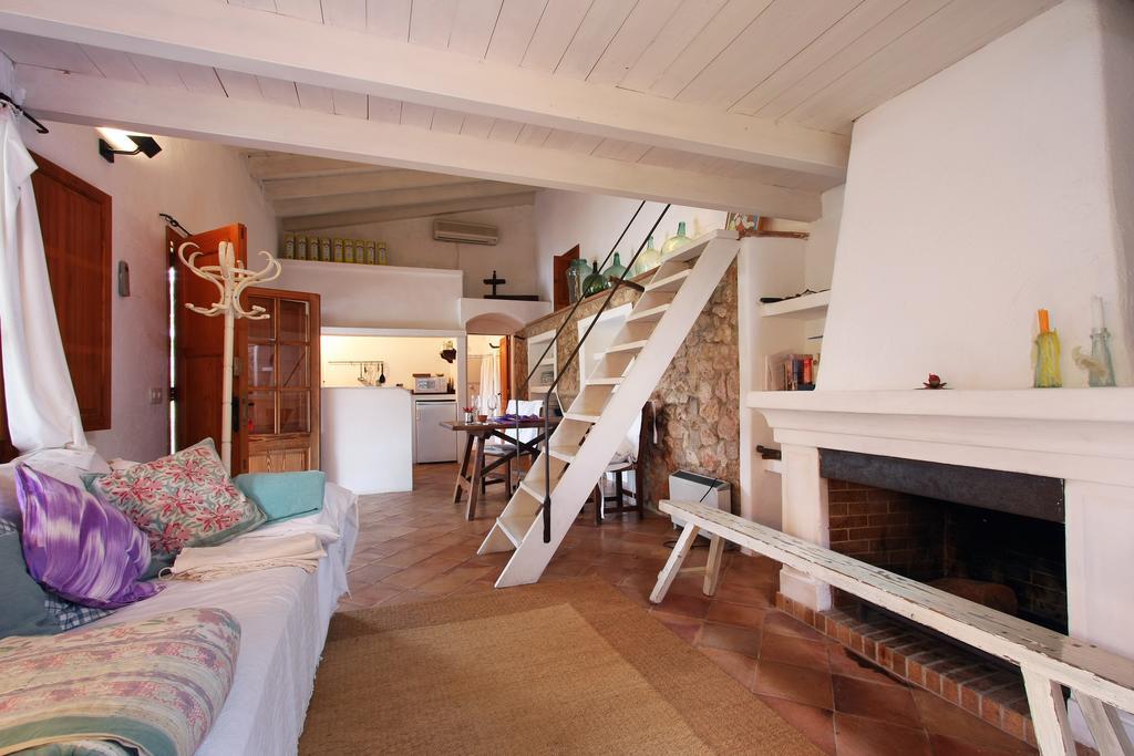 Holiday Home Can Pontico Pollença Стая снимка